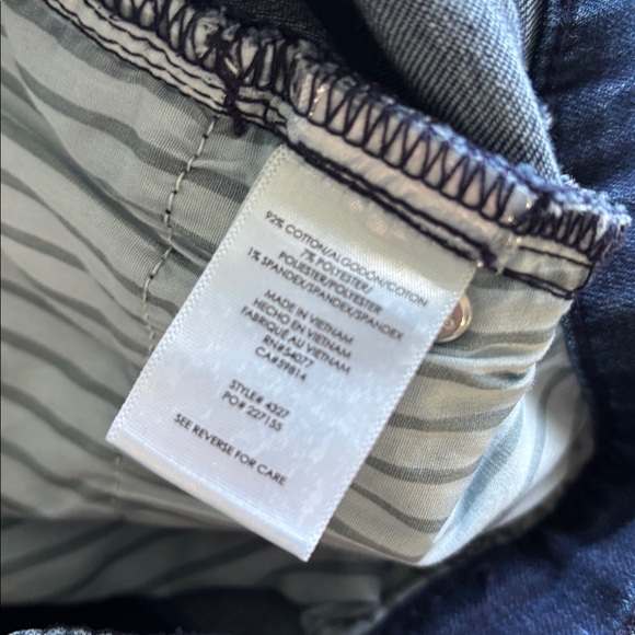 Cabi Button Fly Straight Jeans - Picture 8 of 9